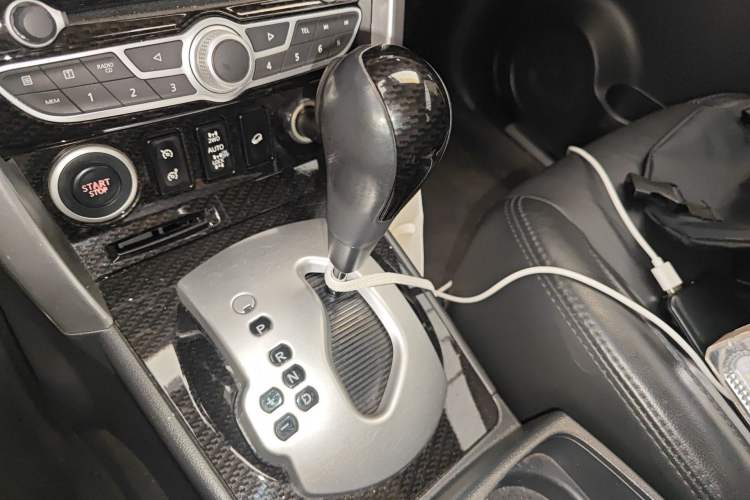 Used Renault Koleos 2012 2.5 4x4 Urban Edition