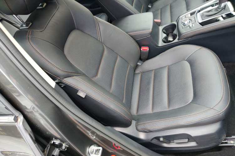 Used Mazda CX-5 2022 2.5L Automatic 4x4 Prestige Edition Right Front Seat