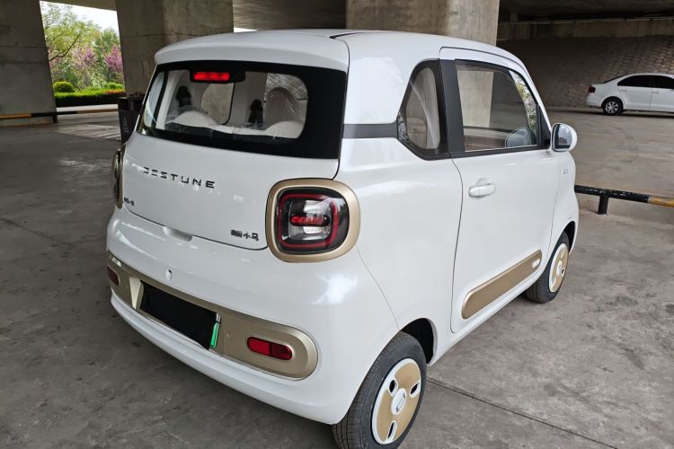 Used Bestune Pony 2026 Model 222km Agile Horse Rear Right 45 Deg