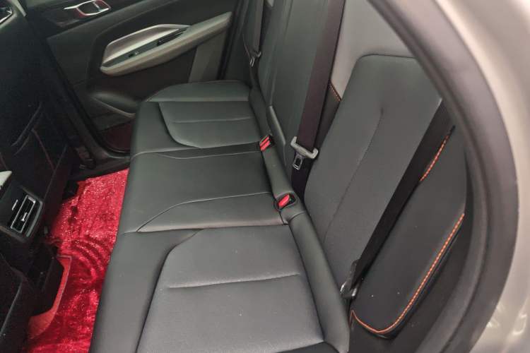 Used CHANGAN OSHAN Z6 2023 Blue Whale 1.5T DCT Smart-Led City Edition Left Rear Seat