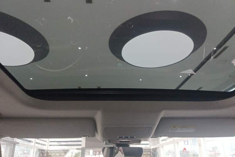 Used Land Rover Discovery 2017 3.0 SC V6 SE