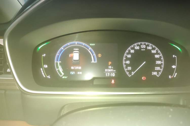 Used Honda Odyssey 2024 2.0L eHEV Sharp & Enjoy Edition