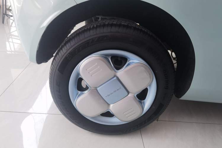 Used Geely Galaxy Panda 2024 Panda Mini 200km Endurance Bear