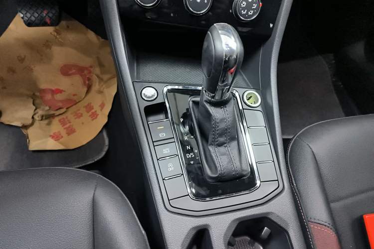 Used Volkswagen Bora 2021 1.5L Automatic Comfort Smart Connect Edition
