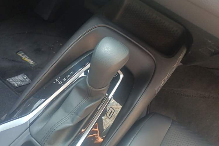 Used Toyota Levin 2021 185T CVT Luxury Edition Gear Lever