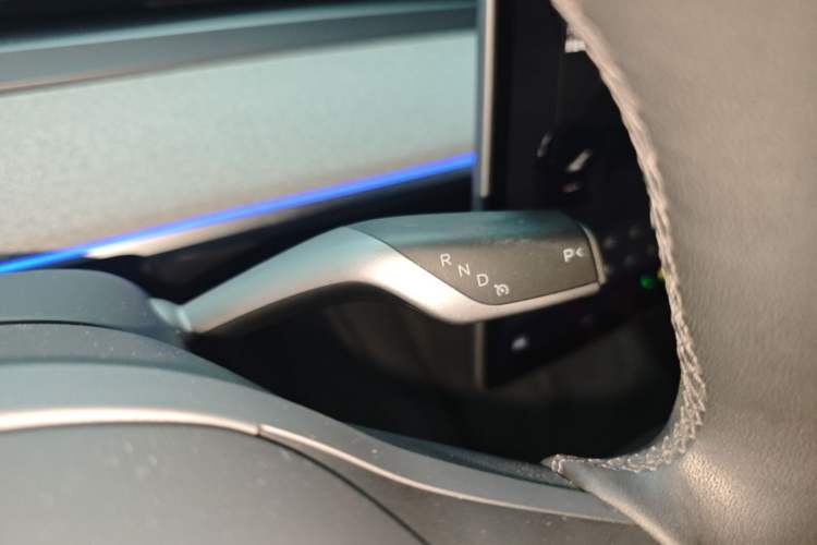 Used Tesla Model Y 2023 Rear-Wheel-Drive Version