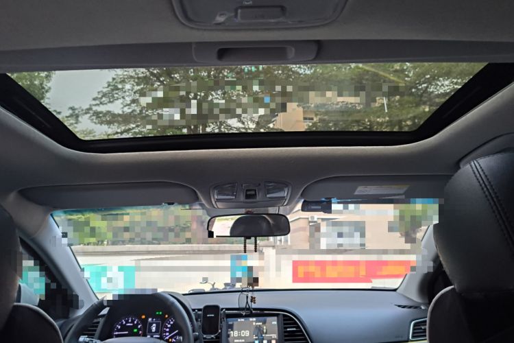 Used Hyundai Elantra (6th Generation / Lingdong) 2016 1.6L Automatic ZhiXuan – Elite Version Headliner