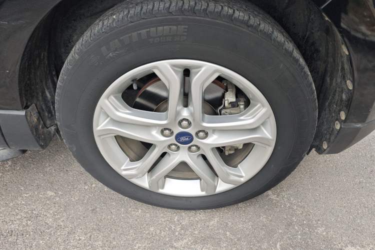 Used Ford Edge 2018 EcoBoost 245 Two-Wheel-Drive Titanium 7-Seater China V Standard
