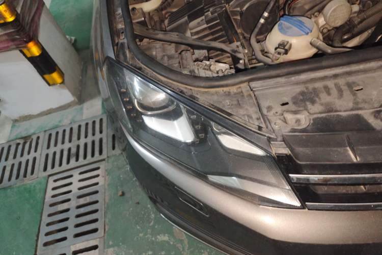 Used Volkswagen Touareg 2011 3.0 TSI High-End Version