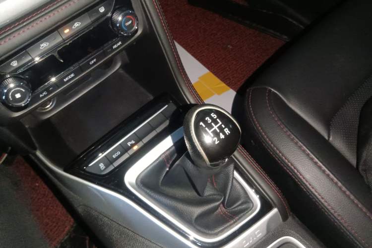 Used JAC Group Refine R3 2018 1.6L Manual Luxury Model

