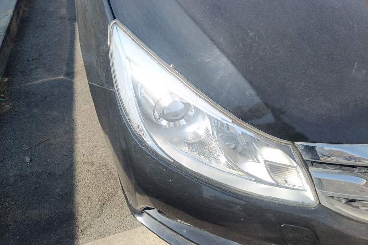 Used BYD Surui 2015 1.5L Automatic Comfort Edition
