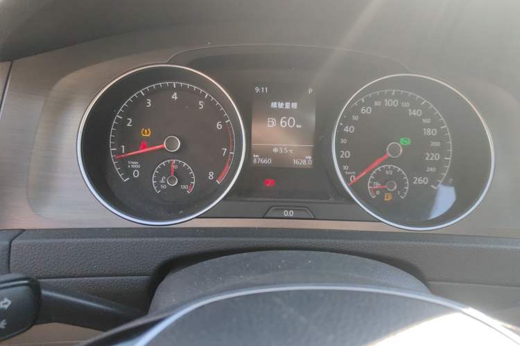 Used Volkswagen Golf 2015 1.4TSI Automatic Luxury Model