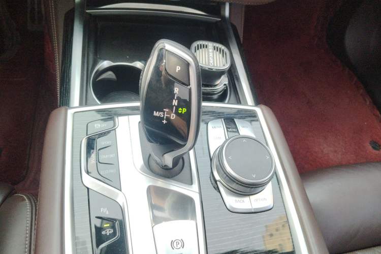 Used BMW 7 Series 2019 Restyled 740Li Leading Edition M Sport Package
