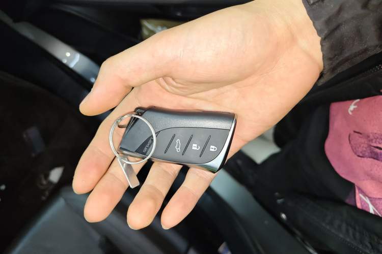 Used Lexus RX New Energy 2023 450h+ Four-Wheel Drive Enjoyment Edition Vehicle Key