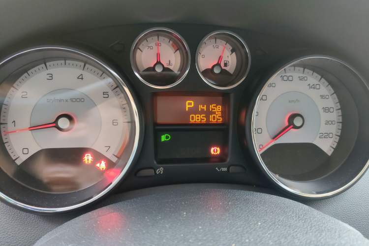 Used Peugeot 408 2013 2.0L Automatic Comfort Edition