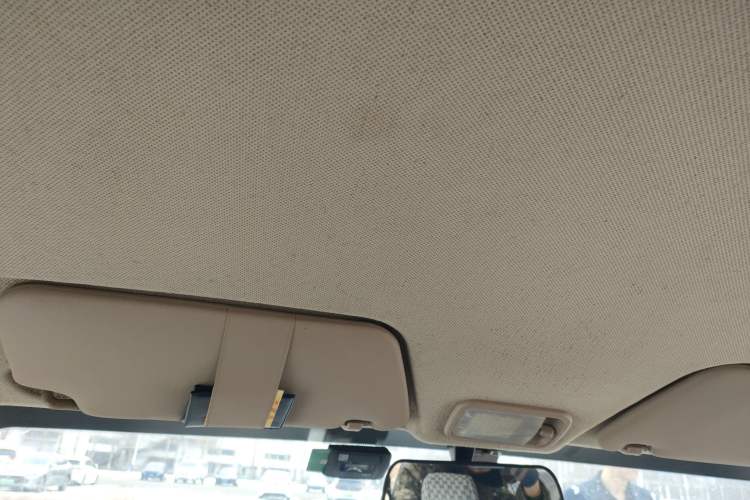 Used Wuling Hongguang 2015 1.5L S Basic Version China V Standard
