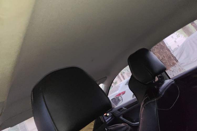 Used Volkswagen Jetta 2013 1.4L Manual Fashion Model