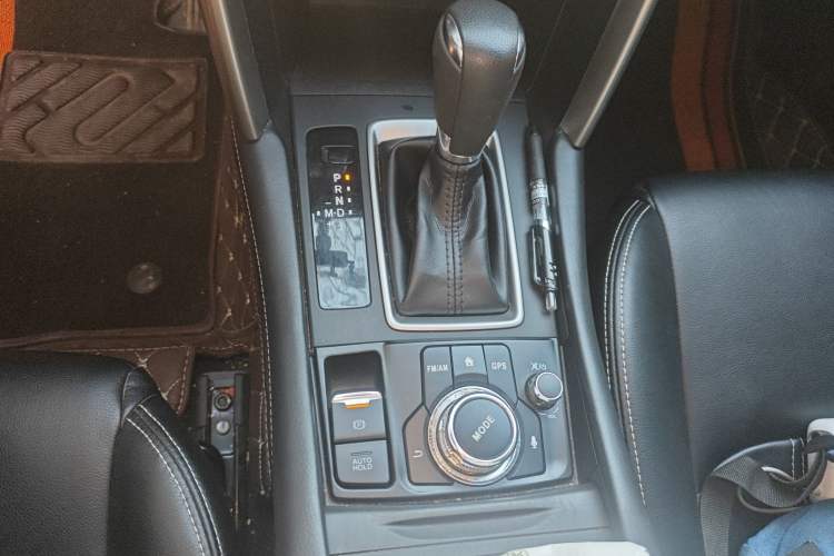 Used Mazda CX-4 2018 2.0L Automatic Two-Wheel Drive Blue Sky Dynamic Version China VI Standard