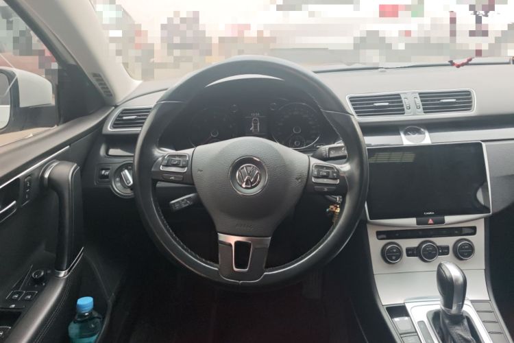 Used Volkswagen Magotan 2013 1.8TSI Luxury Model Steering Wheel