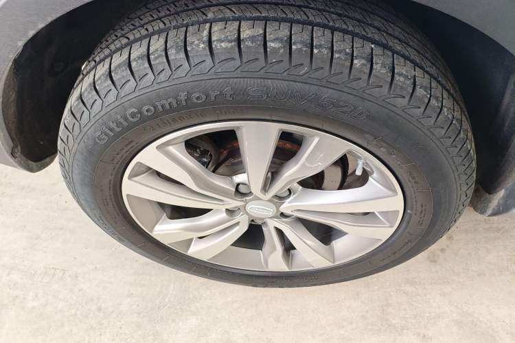 Used Geely Auto Emgrand X7 Sport 2016 1.8TD Automatic Smart Connectivity Version Right Rear Wheel Hub