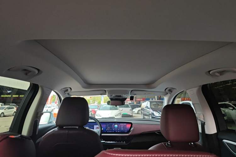 Used Buick Envision 2026 Model Range: Equinox S 25T Enjoyment Platinum Edition
