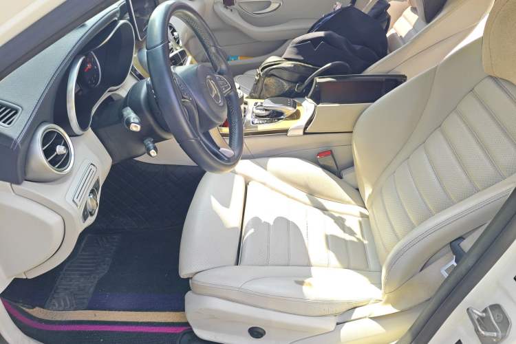 Used Mercedes-Benz C-Class 2016 C 200 L
