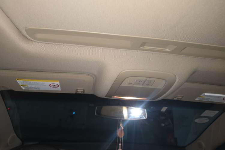 Used Roewe 950 2012 2.0L Comfort Edition