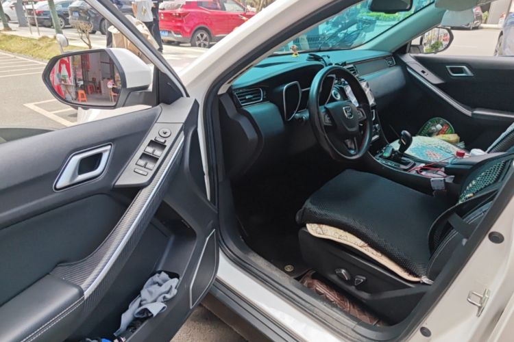 Used JMC Yusheng S330 2016 1.5L GTDi Automatic Two-Wheel Drive Prestige Edition Driver Seat