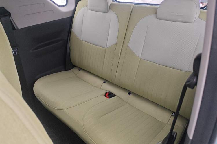 Used Geely Galaxy Panda 2024 Panda Mini 200km Endurance Bear