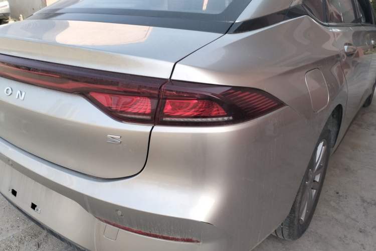 Used AION S 2023 Meizu 580 Lithium Iron Phosphate Right Rear Taillight