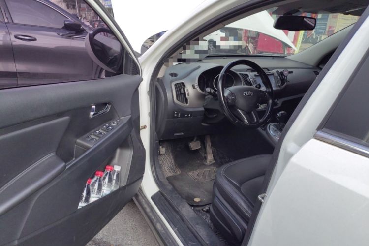 Used Kia Sportage R 2015 2.0L Automatic Two-Wheel Drive DLX Model