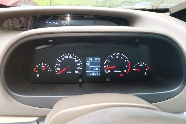 Used Chery Fengyun 2 2010 Hatchback 1.5L Ambition Model Instrument Cluster