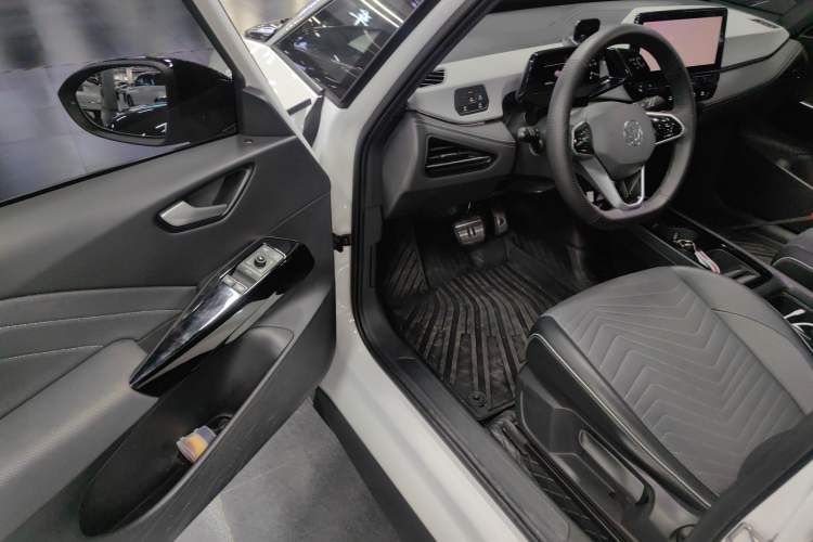 Used Volkswagen ID.3 2024 Pure & Smart Edition