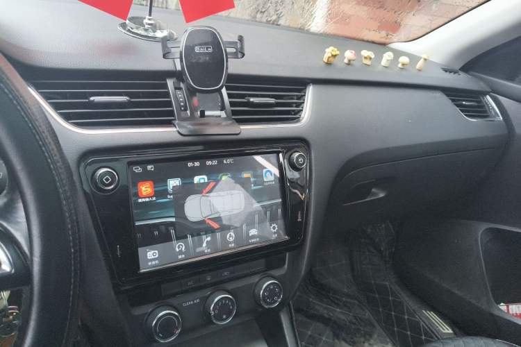 Used Skoda Octavia 2018 TSI230 DSG Luxury Edition