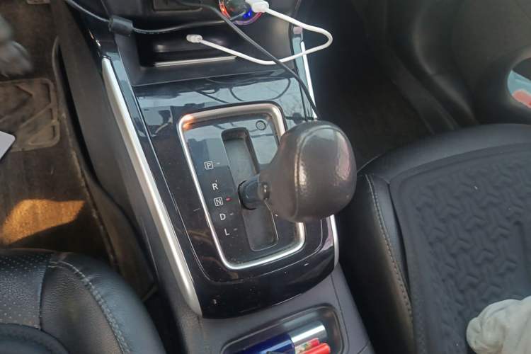 Used Nissan Sylphy 2021 Classic 1.6XL CVT Luxury Edition Gear Lever