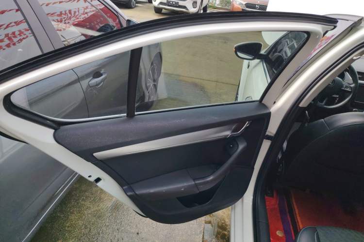 Used Skoda Octavia 2018 TSI230 DSG Luxury Edition