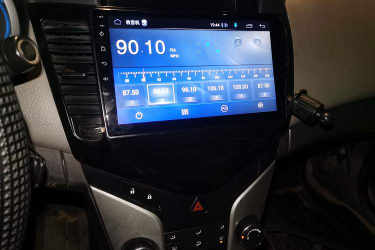 Used Chevrolet Cruze 2013 1.6L SL Sunroof Edition MT
