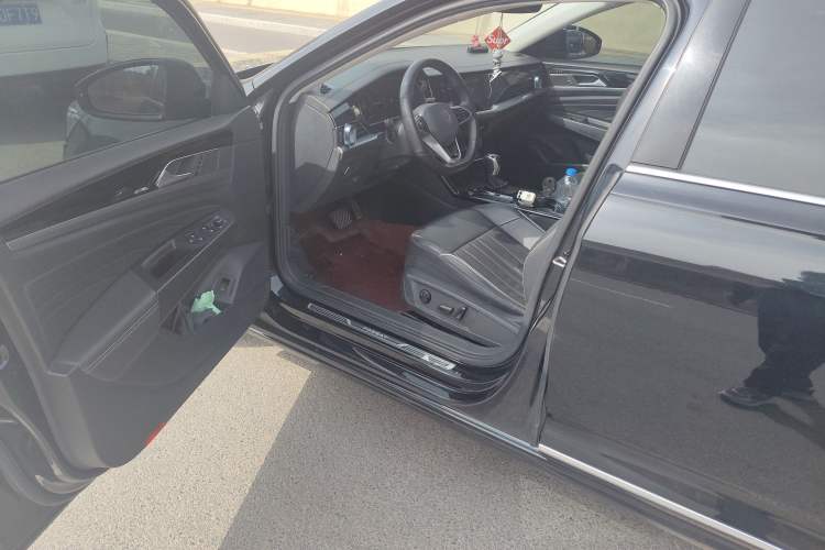 Used Volkswagen Passat 2023 Revised 280TSI Elite Edition