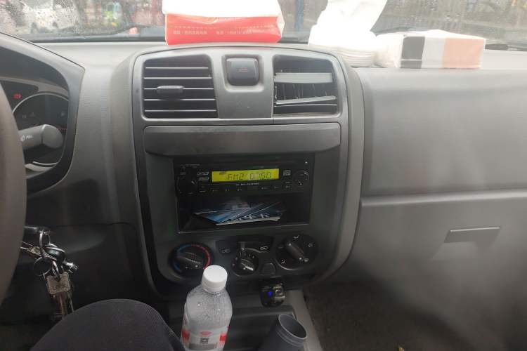 Used Great Wall Wingle 5 2011 2.2L Wealth Edition Two-Wheel Drive Big Double-Cab GW491QE