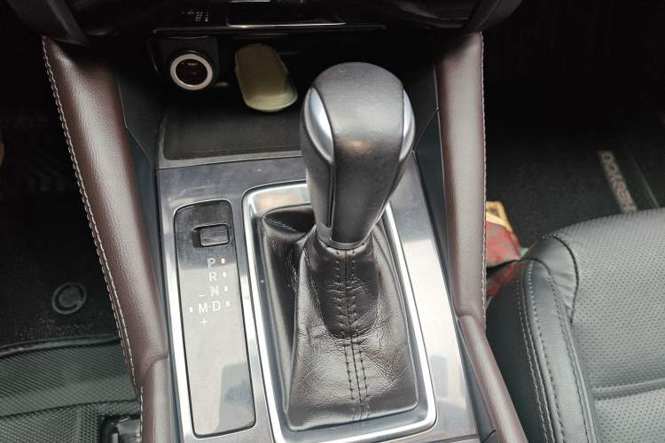 Used Mazda Atenza 2017 2.0L Blue Sky Luxury Edition
