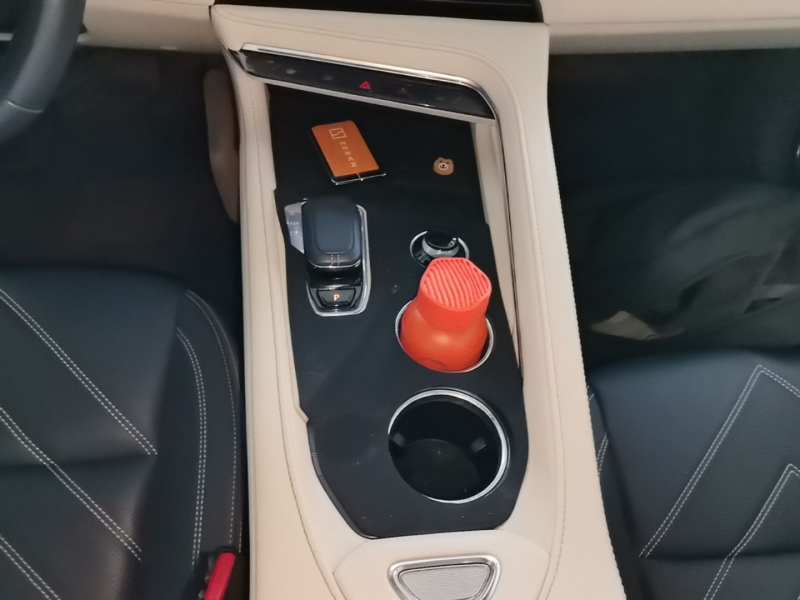 Used Zeekr 001 2023 WE Edition 100 kWh — 13