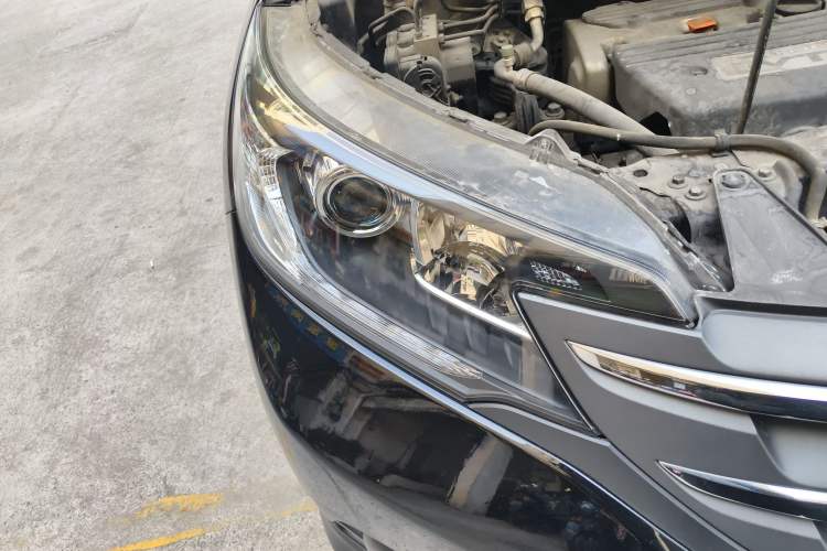 Used Honda CR-V 2013 2.4L two-wheel drive luxury version