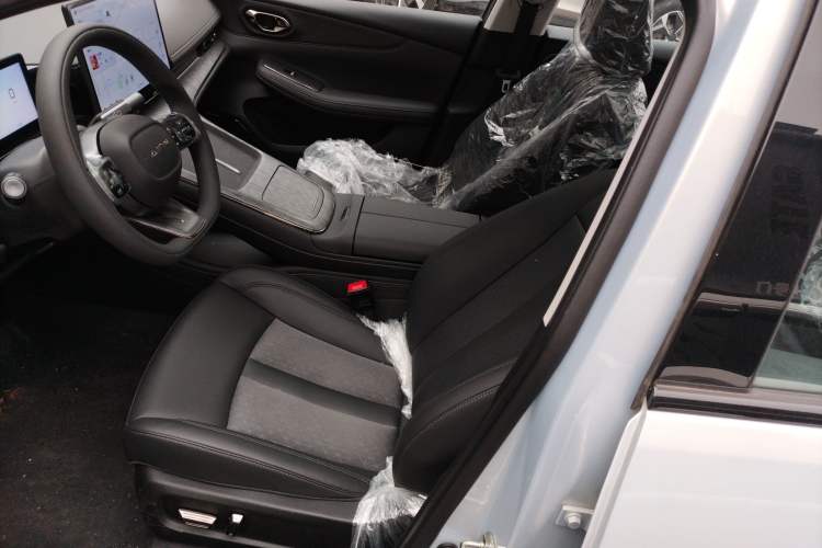 Used AION S MAX 2024 70 Star Edition Left Front Seat