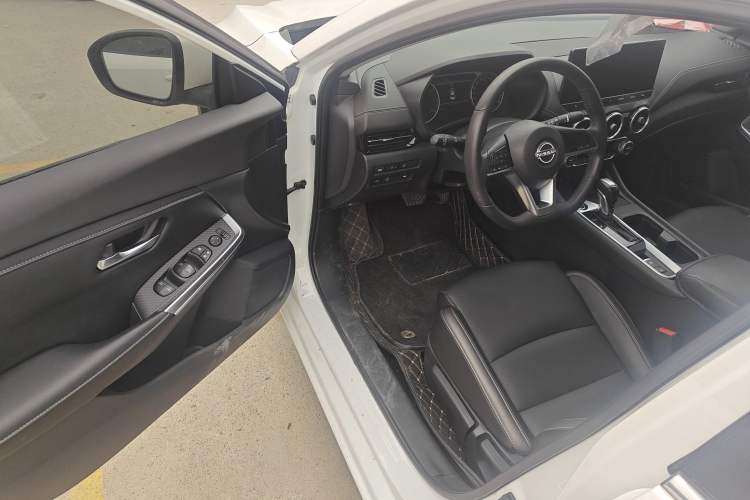 Used Nissan Sylphy 2023 1.6L CVT Enjoyment Edition Driver Seat