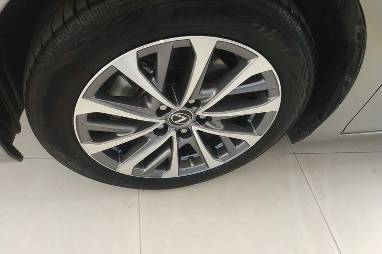 Used Lexus ES 2023 200 Excellence Edition