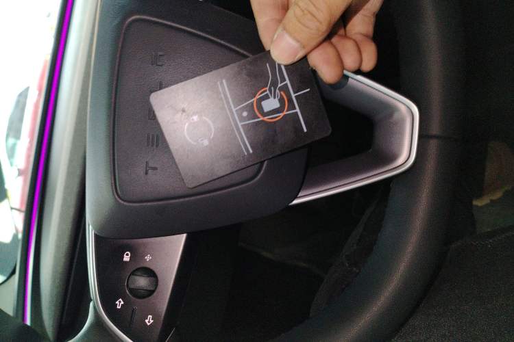 Used Tesla Model 3 2023 Rear-Wheel-Drive Version
