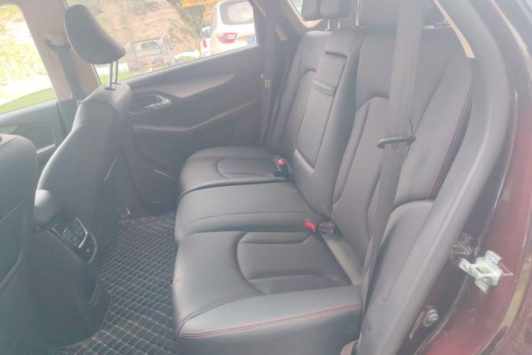 Used Baojun 560 2016 1.5T Manual Luxury Model