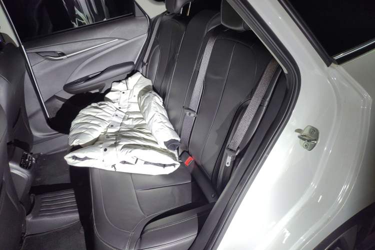 Used Buick Excelle GX 2019 18T Automatic Connected Elite Model China VI Standard
