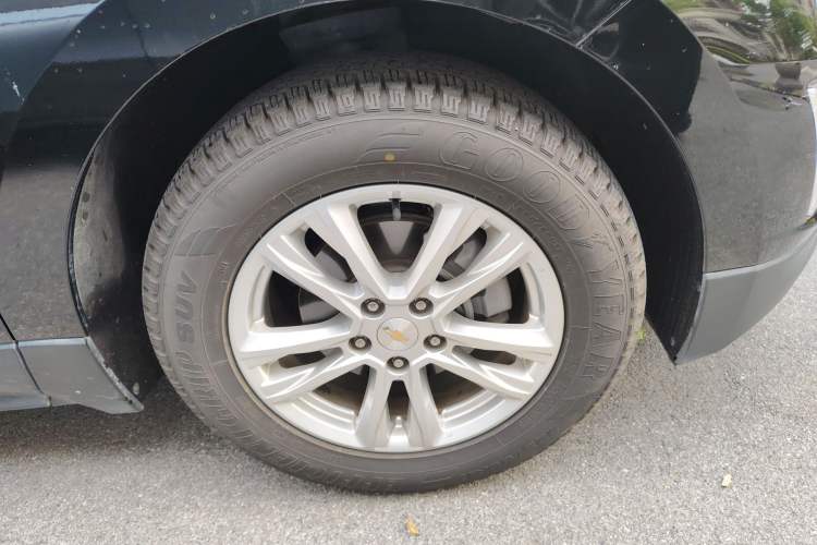 Used Chevrolet Equinox 2018 535T Automatic YuJie Edition Right Front Wheel Hub