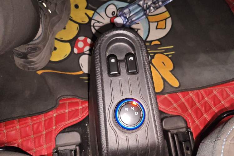 Used Wuling Hongguang MINIEV 2020 Freedom Version Lithium Iron Phosphate Gear Lever